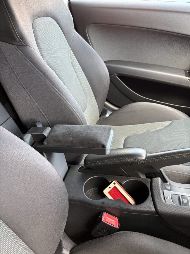 Dark pad for Audi 8J